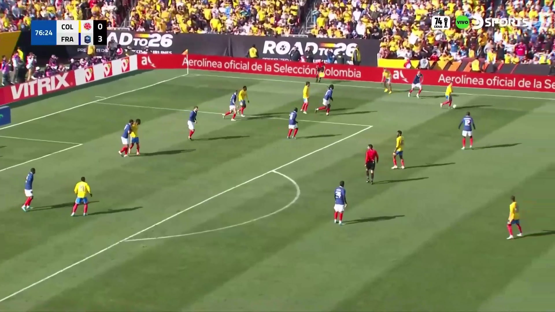 哥伦比亚扳回一城坎帕兹禁区内抽射远角破门