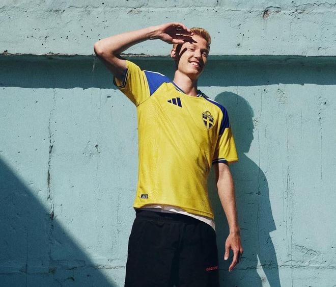 罗马诺：英超、西甲俱乐部与法鹰中场拉松的经纪人进行了接触