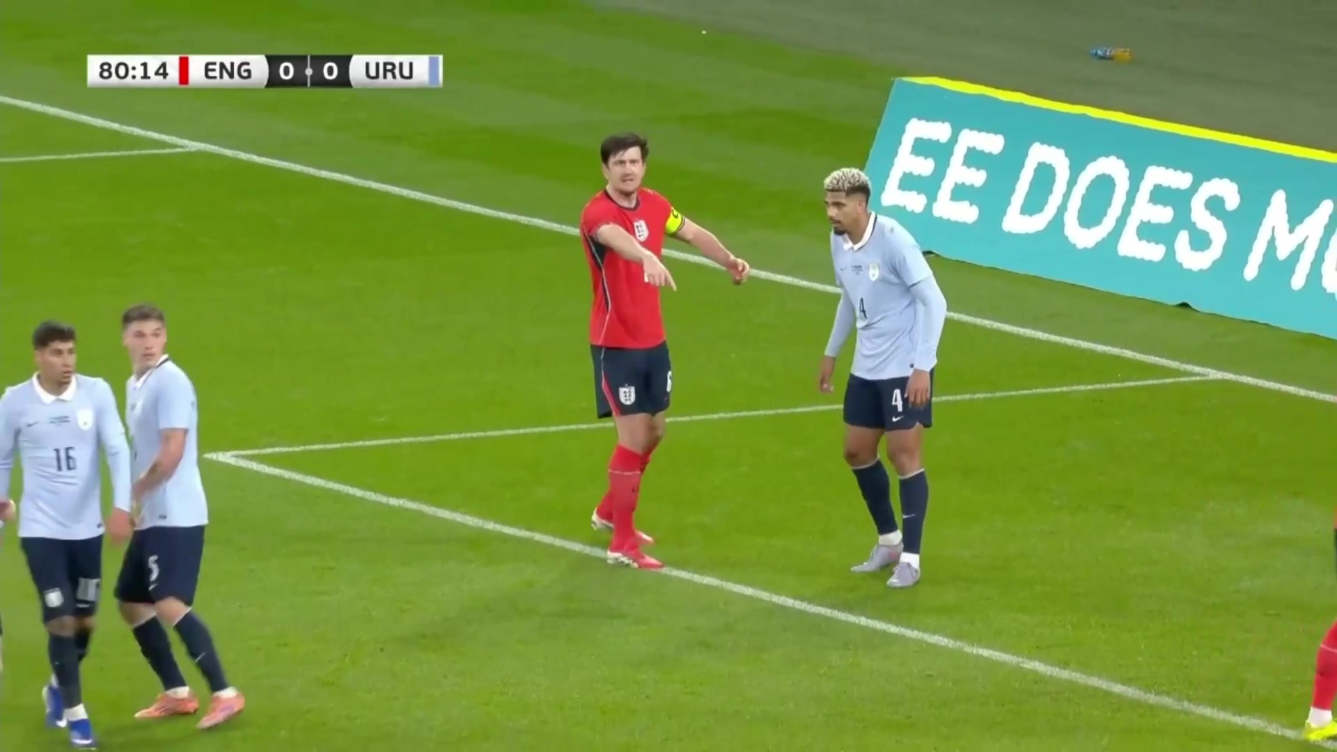 英格兰打破僵局本-怀特后点补射破门打入个人英格兰队首球