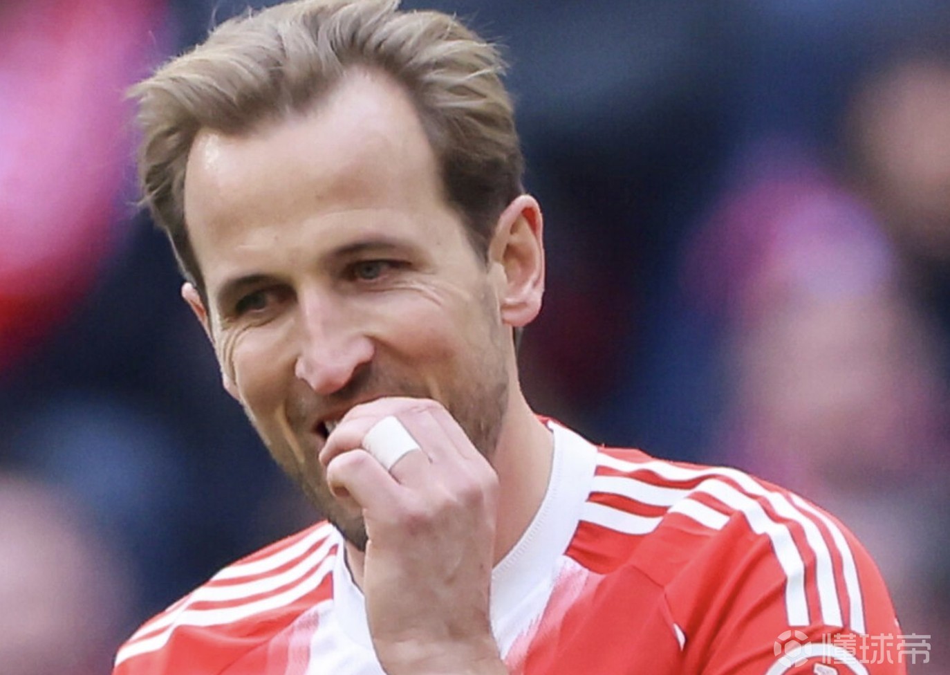 德天空：凯恩脚踝有问题，拜仁希望他在战皇马的首回合中复出